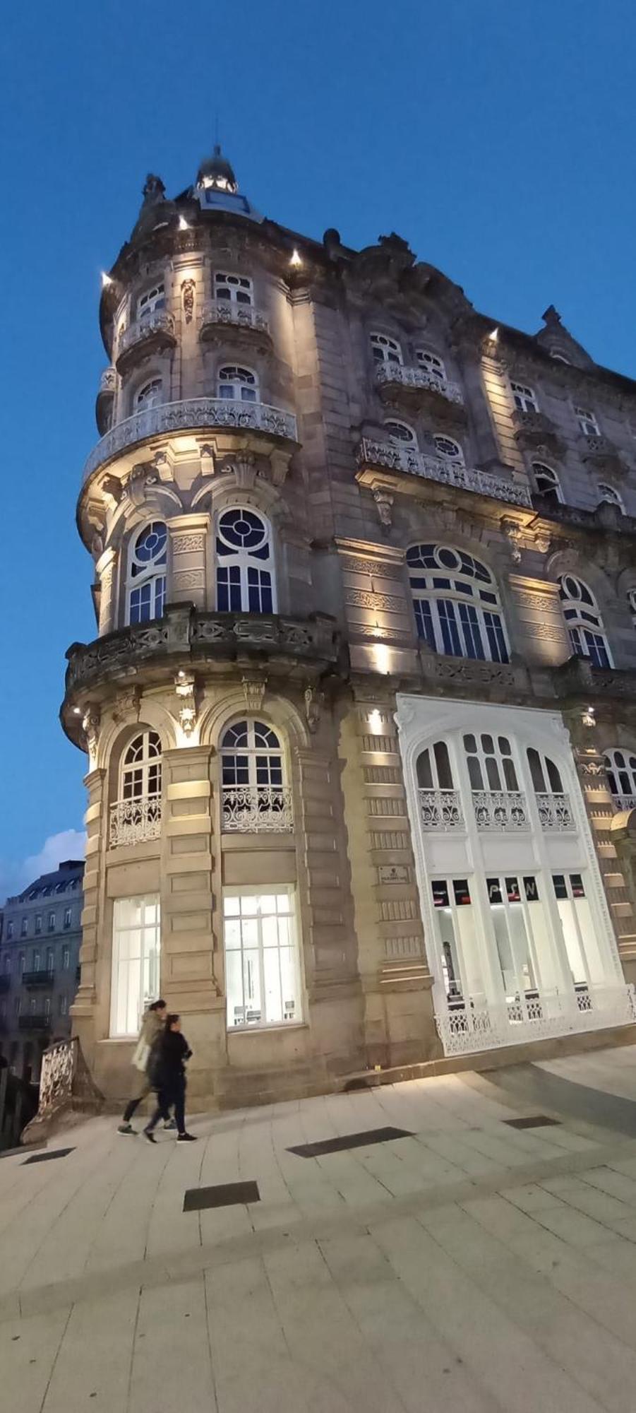 Апартаменты Edificio El Moderno Puerta Del Sol Виго Экстерьер фото